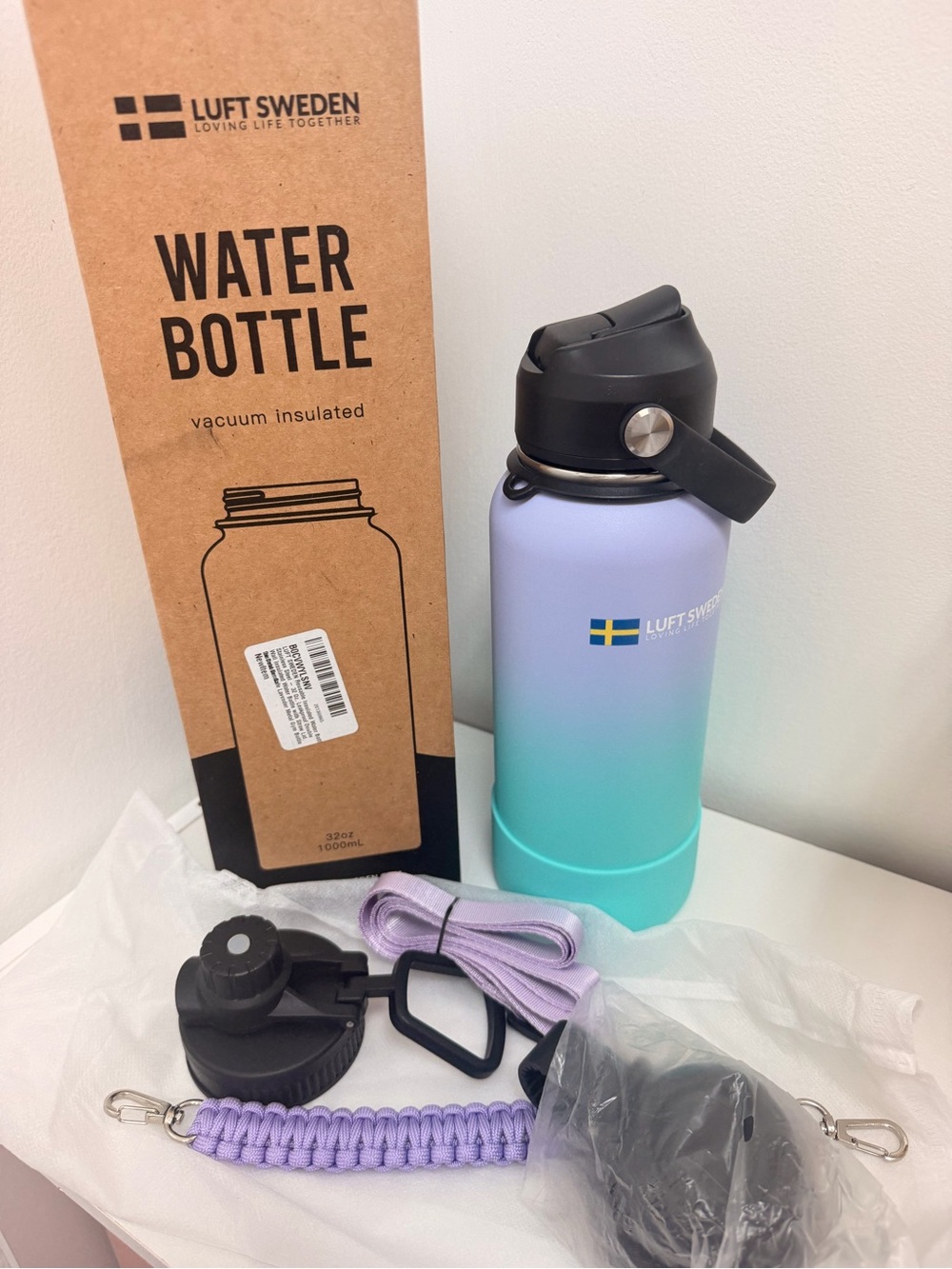 Lavender-to-Teal Gradient Vacuum Water Bottle - Picture 2 of 7